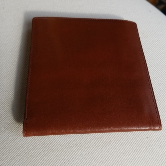 New Mark Cross Bifold Wallet With Snap Pocket - Picture 6 of 8